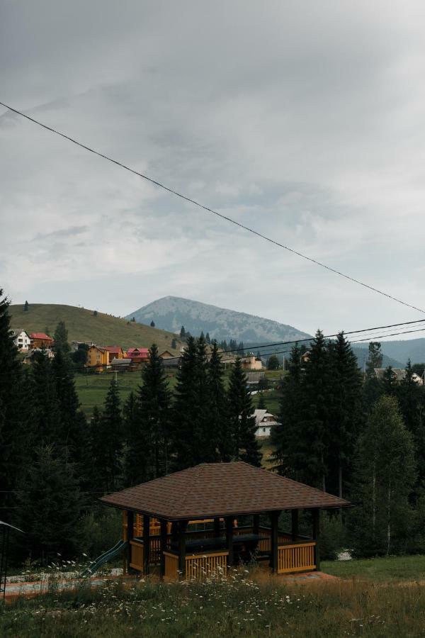 Gutsulwood Villa Yablunytsya Exterior foto